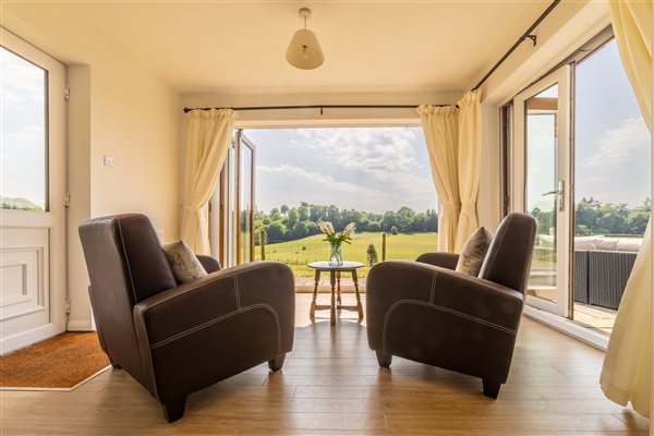 seating
